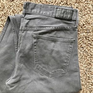 32/34 Bullhead LA Denim Co.  Gravels Slim in gray